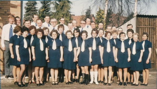 Zum Vergrößern auf das Bild klicken Zum Vergrößern auf das Bild klicken